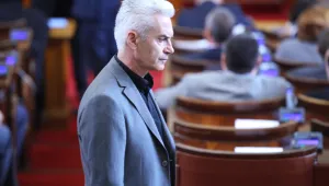 Сидеров дал гласа си за кворум като „отговорен и последователен човек”