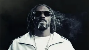 Гледай новото видео на Snoop Lion с Майли Сайръс