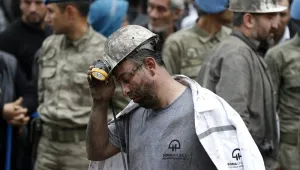 Расте броят на жертвите след взрива в мина в Турция