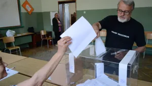 Външно се опасява, че парите за избори в чужбина няма да стигнат