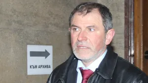 Методи Андреев: Ненчев отвори досиетата на военното разузнаване твърде помпозно