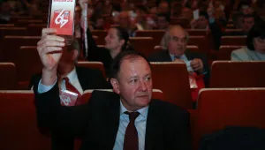 Михаил Миков подаде оставка и като шеф на парламентарната група