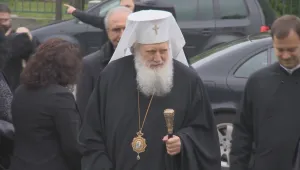 Патриарх Неофит с първо посещение на българска църква в Будапеща