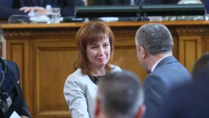 Депутатите избраха Зорница Русинова за нов социален министър