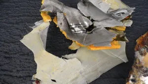 Намериха следи от динамит по отломките от падналия през май египетски самолет