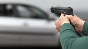 Четирима въоръжени задигнаха 2 млн. долара от кола в Истанбул