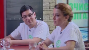 Вяра Деянова и Светослав Иванов „изчистили” мазето на съседи