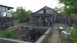 Днес решават къде да отидат братът и сестрата на пребитото от рецидивист момиче