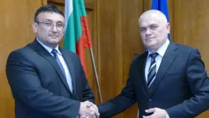 Президентът назначи Младен Маринов за главен секретар на МВР