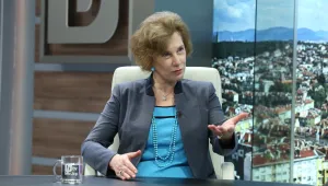 Елена Потодорова: България няма полза да влиза в спора за името на Македония