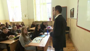 Синдикатите: Недостиг на учители ще има и след увеличението на заплатите