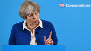  Тереза Мей може да загуби мнозинството си в парламента 