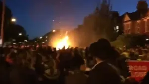 Експлозия в Северен Лондон рани около 30 души (СНИМКИ и ВИДЕО)