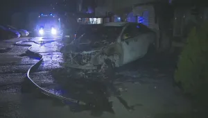 Пожар в столичния кв. „Младост 1А”: Пламнаха паркирани коли близо до жилищен блок 