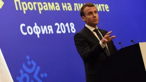 Еманюел Макрон: Несериозно е да има разговор за разширяване на ЕС без условия