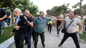 Кметът на Солун е в болница след побой от крайни националисти