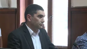 Адвокатът на Лазар Влайков: Пистолетът му не е бил прехвърлян от ръка на ръка