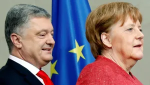 Порошенко поиска от Меркел затягане на санкциите срещу Русия
