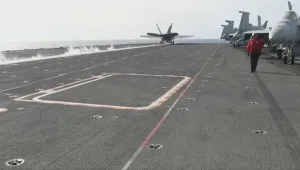 САЩ изпращат военен кораб и система за противоракетна отбрана към Близкия изток