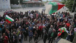 Протестиращи жители на Кърнаре затвориха Подбалканския път