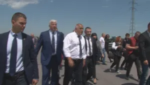 Премиерът инспектира работата по реконструкцията на пътя Пловдив - Асеновград