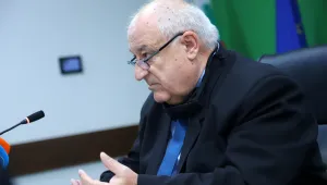 Изнудват бивш министър с клип за възрастни