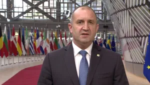 Президентът: Когато държава от ЕС се чувства застрашена, нормално е всички да застанат до нея