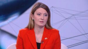 Цветелина Пенкова: Трябва да е предвидено кой ще наследи Мария Габриел, ако стане премиер