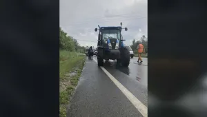 Катастрофа между микробус и трактор край Шумен, осем души са пострадали