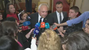 Демерджиев подал сигнал срещу кабинета „Петков“ заради нарушения с парите за бежанци от Украйна