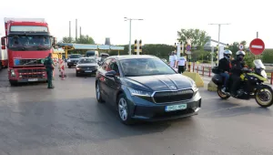 Интензивен трафик по „Дунав мост“ заради блокади на протестиращи