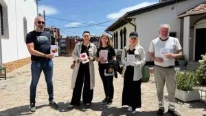 Български ученици дариха средства на петима пострадали от трагедията в Кочани