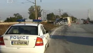Автобус блъсна линейка в Пловдив