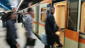 Близо 400 000 столичани пътуват 