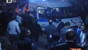 Свлачище затрупа шестима в Турция