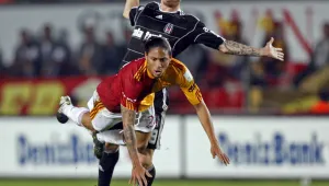 Бешикташ спечели дербито срещу Галатасарай с 2:1