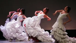 Само здравословни храни и напитки за танцьорите от Nuevo Ballet Espanol