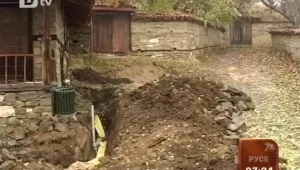 Разкопани улици и кал до вратите в ямболското село Жеравна