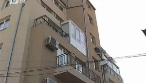 Ударни проверки на незаконно остъклените тераси