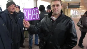 Влаковете пак останаха по гарите 