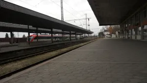 Стачката в БДЖ продължава: И утре влаковете остават по гарите