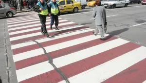 Нарушителите на пътя - два пъти повече пешеходци, отколкото шофьори