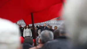 Хиляди социалисти поискаха оставката на Борисов