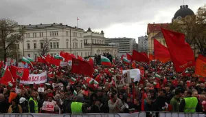 БСП чака „много повече хора” от агитките на Левски и ЦСКА