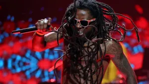 Изписаха Lil Wayne от болницата