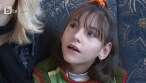 Лечение в чужбина дели 9-годишната Татяна от прохождането