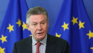 Еврокомисар с обвинение за финансови измами