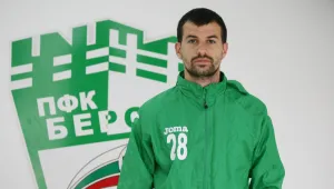 Юноша на ЦСКА подписа с Берое