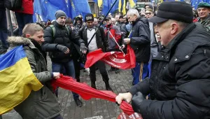 Опозицията в Украйна обяви безсрочен протест