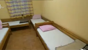 110 бездомни посрещнаха Коледа в домовете за временно настаняване